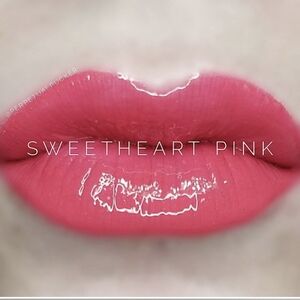 Sweetheart pink Lipsense